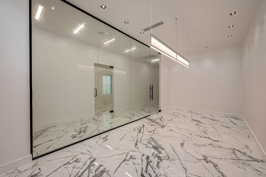 More Photos Of 21392 Provincial Blvd, Katy Medical For Lease