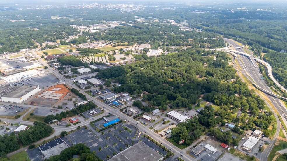More Photos Of 123 Lawand Dr, Columbia Office Residential For Sale