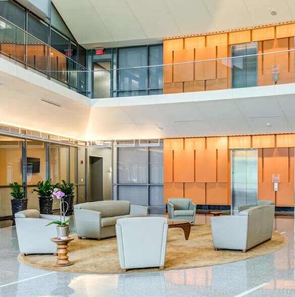 More Photos Of 1 Crescent Dr, Philadelphia Office For Lease