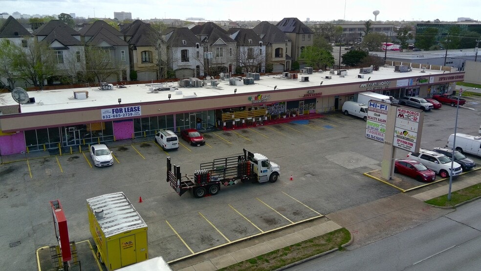 More Photos Of 6501-6521 Chimney Rock, Houston Storefront Retail Office For Lease