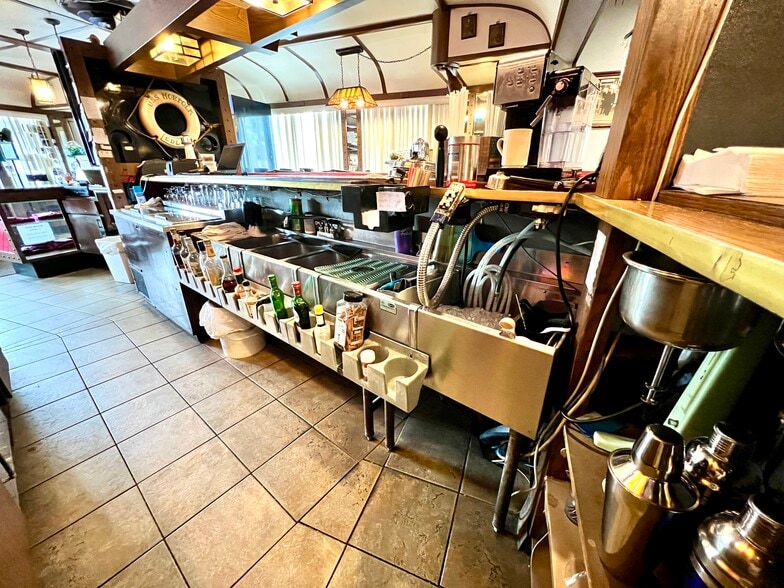 More Photos Of 189 Claremont Ave, Tamaqua Restaurant For Sale