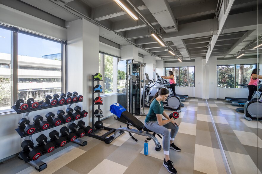 More Photos Of 200 E Robinson St, Orlando Office For Lease