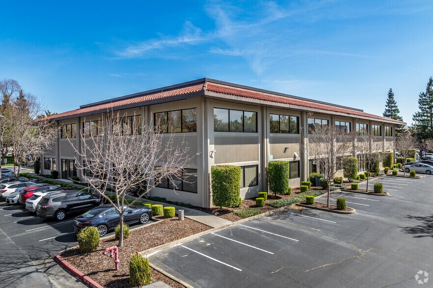 More Photos Of 3901 Lennane Dr, Sacramento Office For Lease