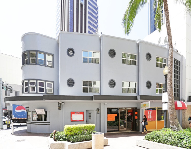 More Photos Of 1139 Union Mall, Honolulu Storefront Retail Office For Lease