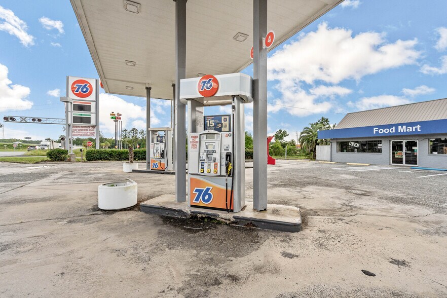 More Photos Of 5 Lane St, Yemassee Storefront For Lease