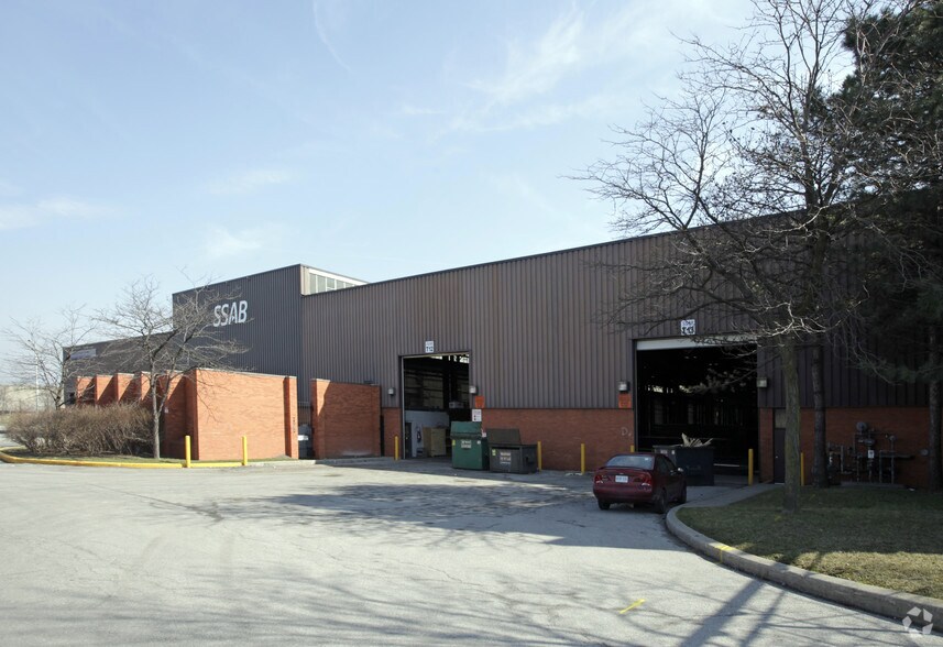 More Photos Of 1051 Tapscott Rd, Toronto Warehouse For Lease