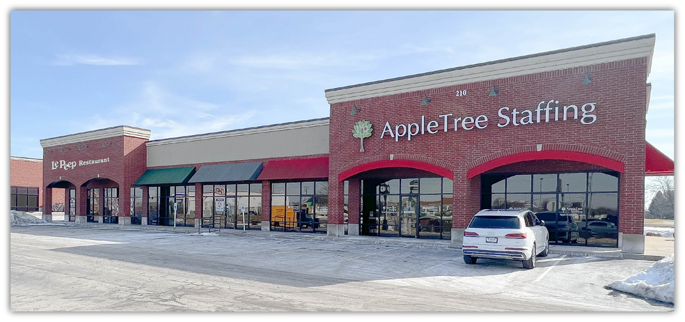 More Photos Of 210 S Emerson Ave, Greenwood Storefront Retail Office For Lease