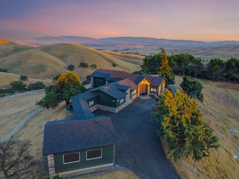 More Photos Of 12400 Morgan Territory Rd, Livermore Specialty For Sale