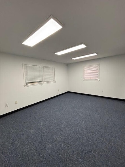 More Photos Of 4202 Sherwood Ln, Houston Loft Creative Space For Sale