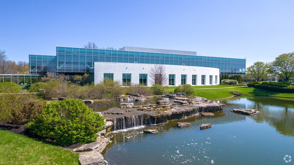 More Photos Of 8323 Walton Pky, New Albany Office For Lease