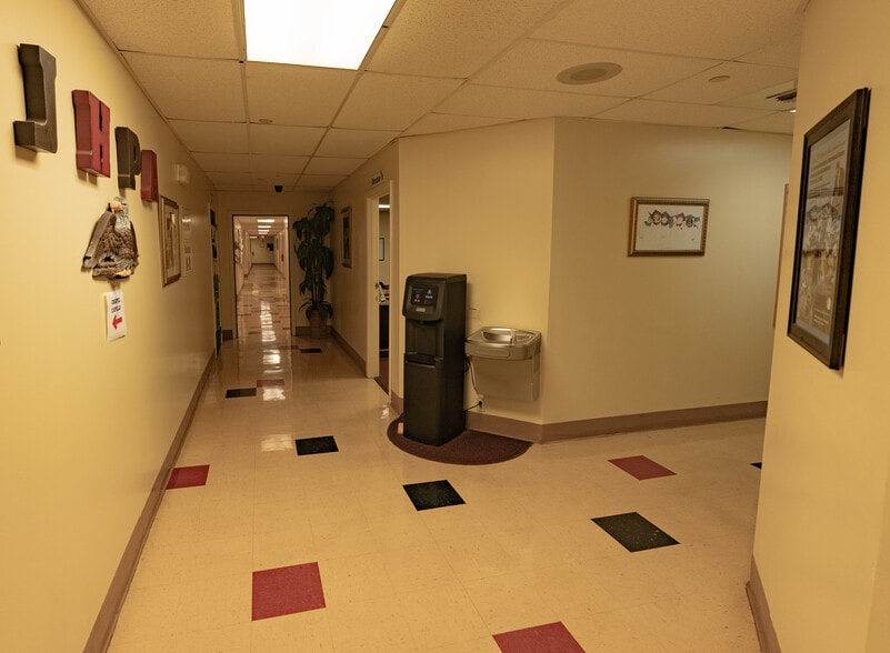 More Photos Of 8190 Pensacola Blvd, Pensacola Specialty For Sale