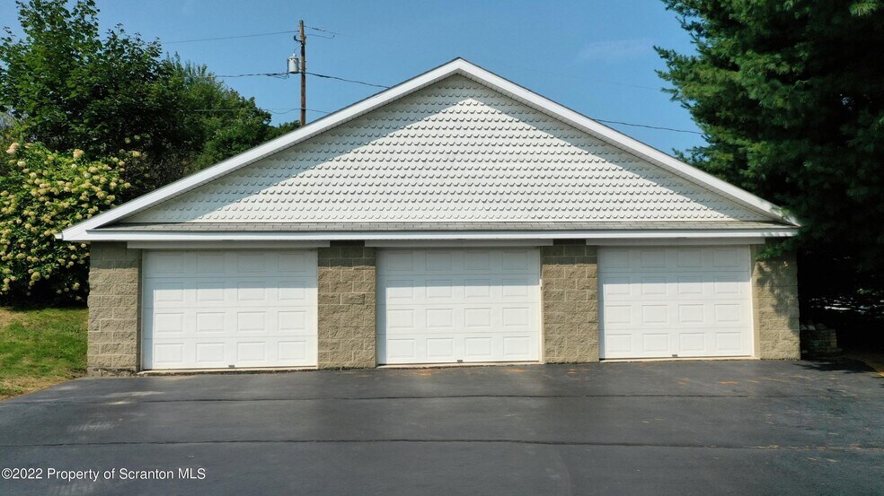 More Photos Of Main and Jermyn Main and Jermyn Streets St, Dickson City Land For Sale