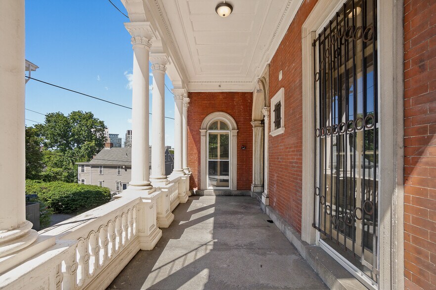 More Photos Of 110 Benefit St, Providence Apartments For Sale