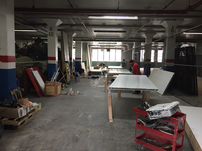 More Photos Of 5213 Grays Ave, Philadelphia Warehouse For Lease