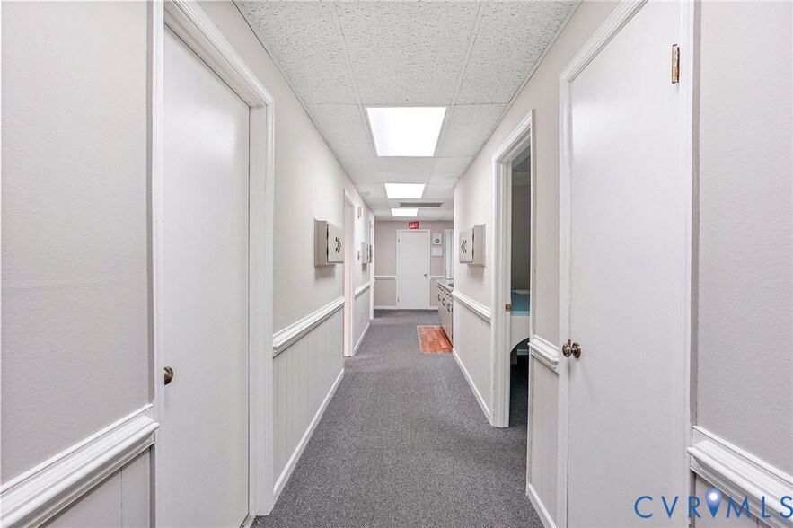 More Photos Of 10806 Rives Ave, Mc Kenney Medical For Sale