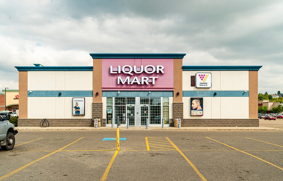 More Photos Of 801-925 18th St N, Brandon Unknown For Lease