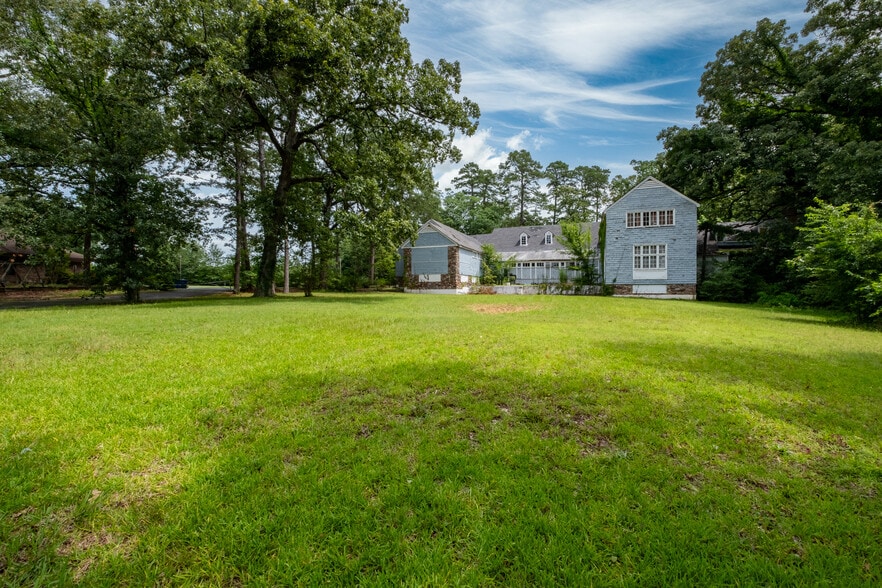 More Photos Of 4601 Western Hills Ave, Little Rock Religious Facility For Sale