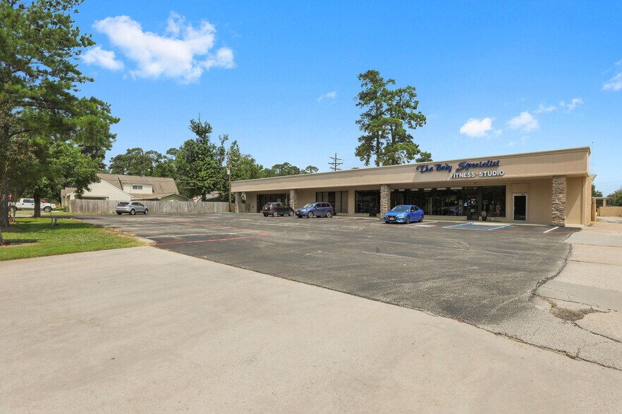 More Photos Of 118 Shenandoah Dr, The Woodlands Freestanding For Sale