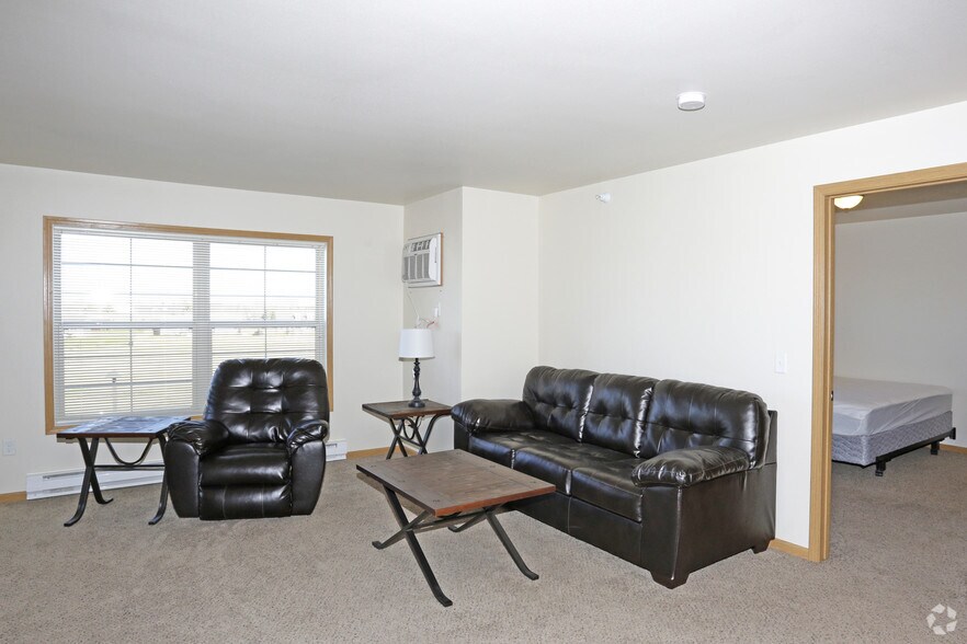 More Photos Of 501 12th Ave SE, Stanley Apartments For Lease