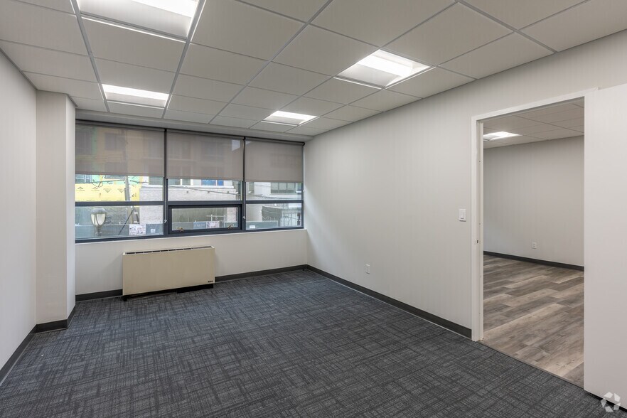 More Photos Of 235-237 Mamaroneck Ave, White Plains Office For Lease