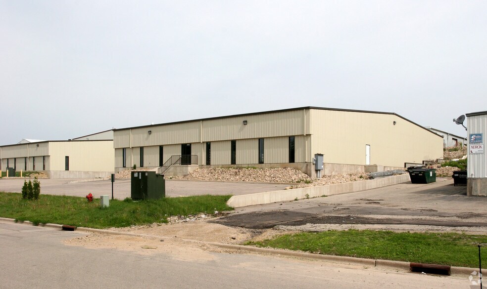 More Photos Of 814 Post Rd, Madison Warehouse For Sale