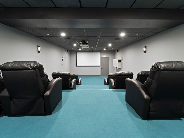 More Photos Of 19-21 Chenango St, Binghamton Apartments For Sale