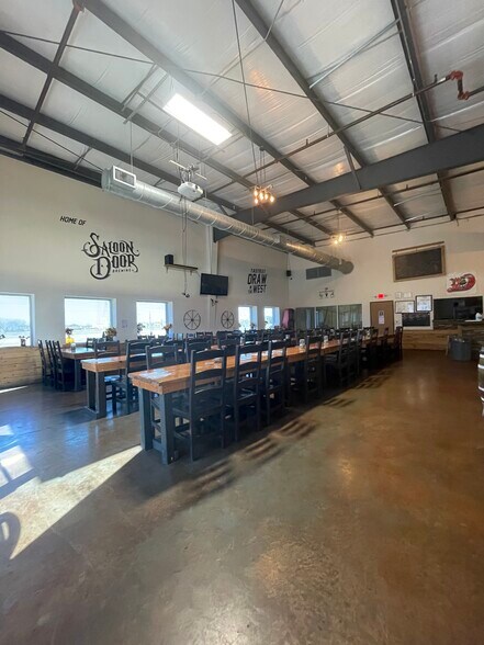 More Photos Of 105 Magellan Cir, Webster Light Manufacturing For Lease