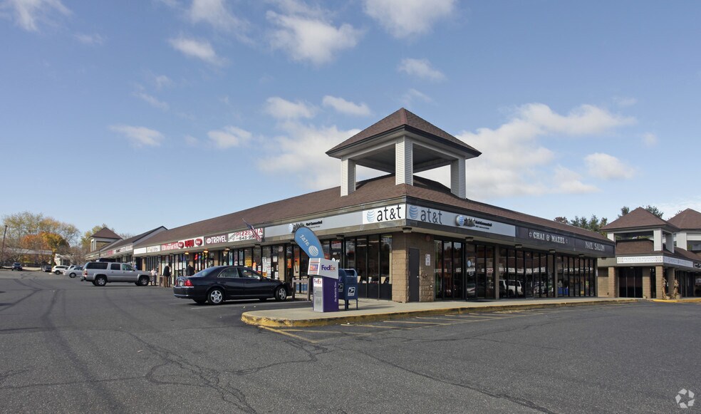 Primary Photo Of 1143-1171 Jericho Tpke, Commack Freestanding For Lease