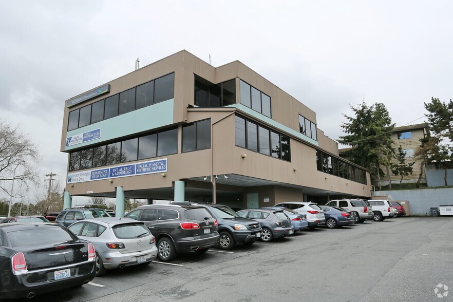 More Photos Of 4310 Colby St, Everett Medical For Lease