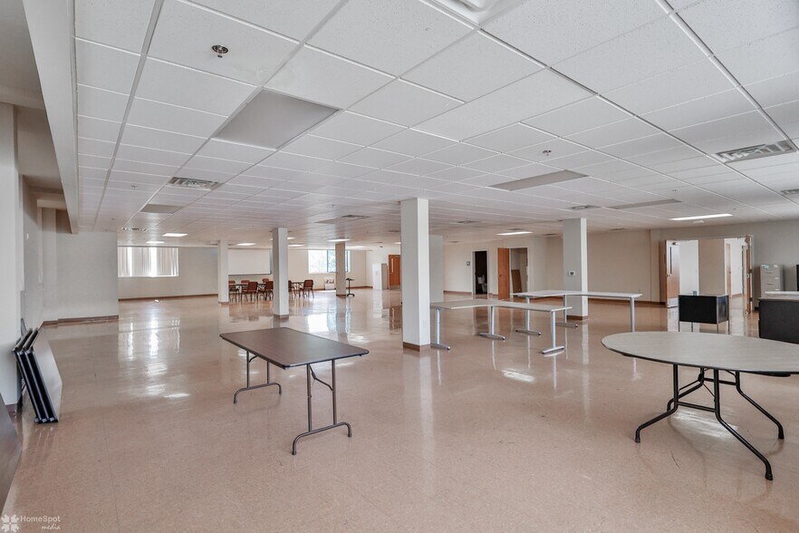 More Photos Of 1226-1232 W Green St, Allentown Flex For Lease