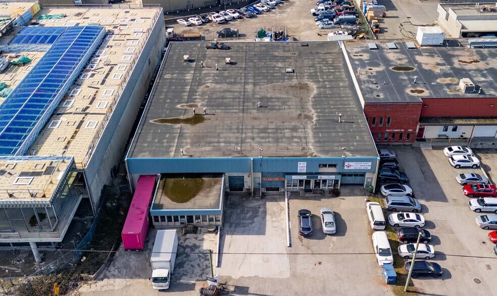 More Photos Of 12711 No 5 Rd, Richmond Warehouse For Lease