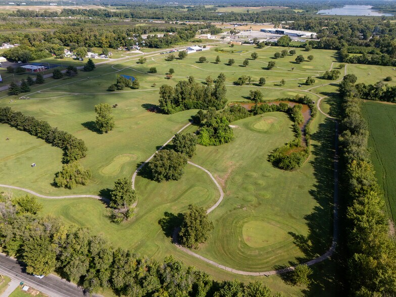 More Photos Of 3500 Kingshighway, East Saint Louis Golf Course Driving Range For Sale