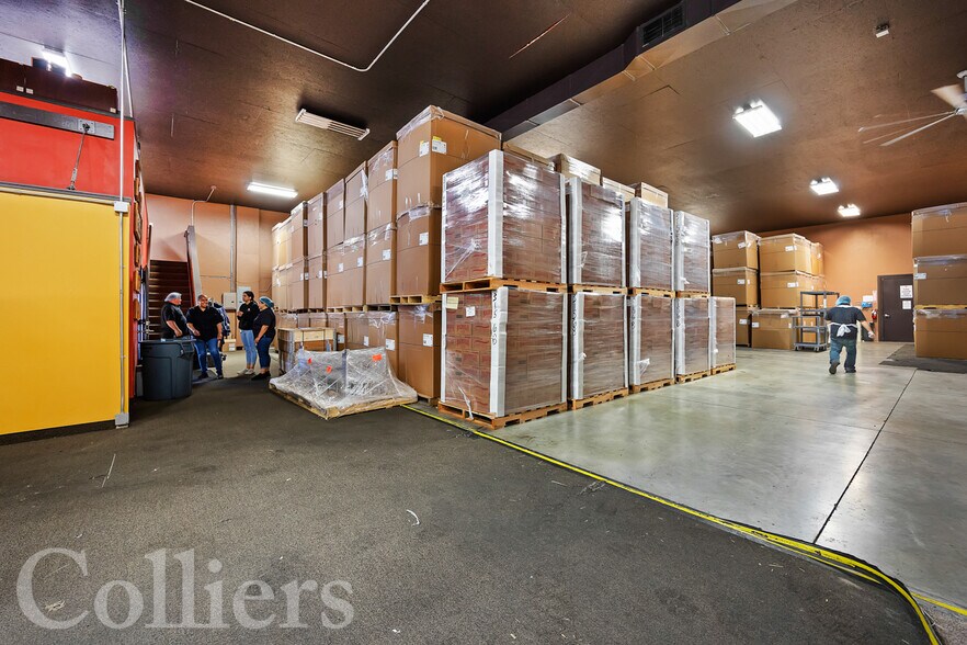 More Photos Of 2032 Highland Ave E, Twin Falls Warehouse For Lease