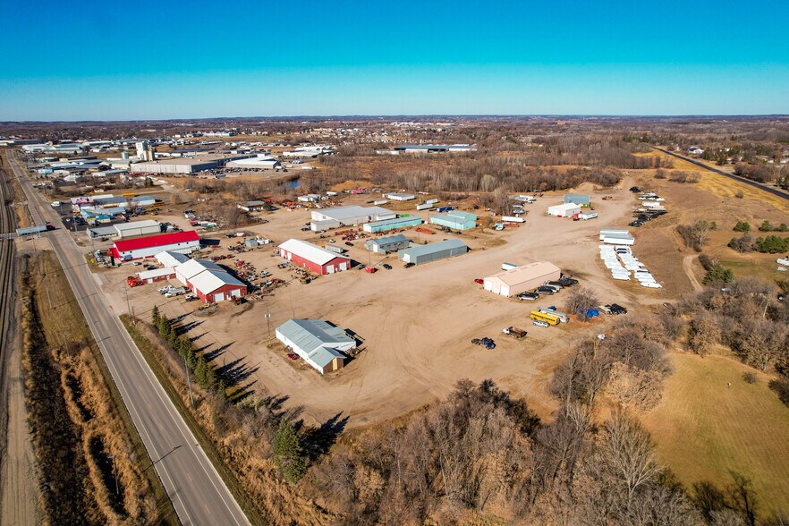 More Photos Of 1240 Randolph rd, Detroit Lakes Warehouse For Sale