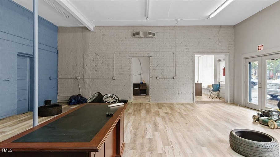 More Photos Of 201 S Main St, Warrenton Office For Sale