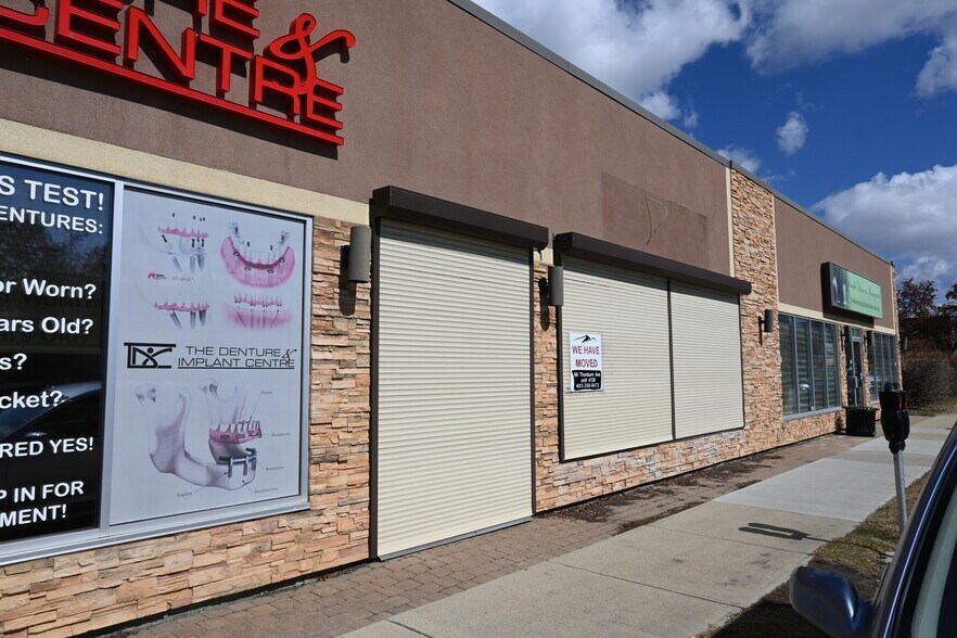 More Photos Of 4918 46 St, Red Deer Storefront Retail Office For Lease