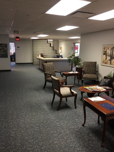 More Photos Of 432 N Saginaw St, Flint Office For Lease