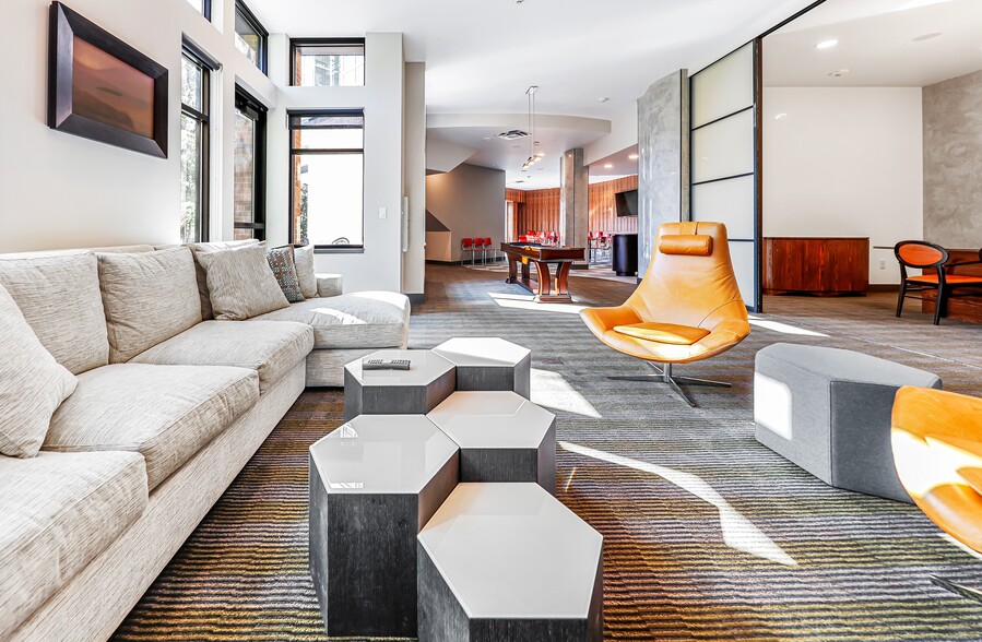 More Photos Of 1133 Lake Washington Blvd, Renton Apartments For Lease