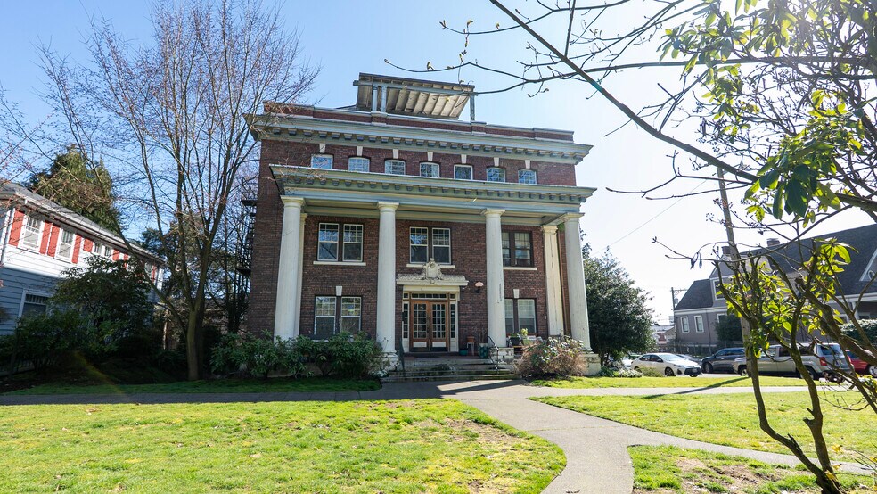 More Photos Of , Tacoma Multifamily For Sale