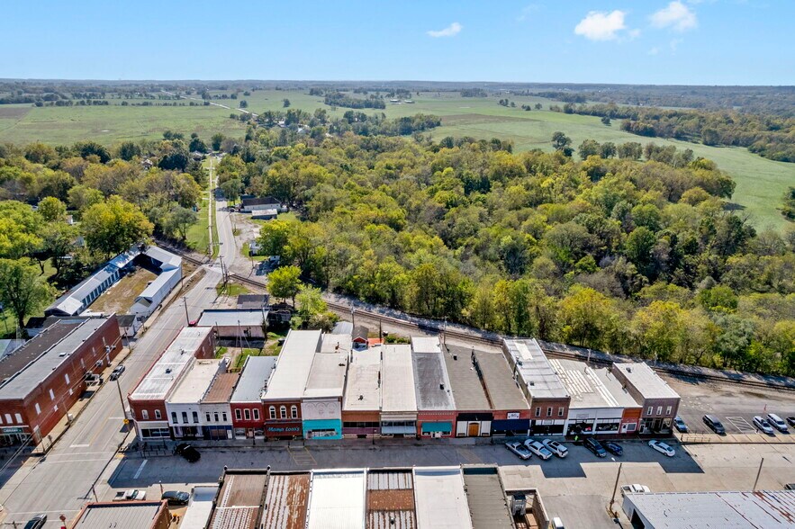 More Photos Of 111 W Main, Ash Grove Restaurant For Sale