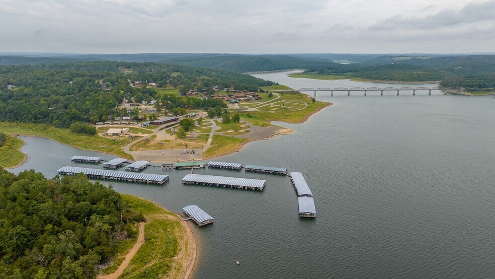 More Photos Of 509 LB Cook Memorial Dr, Theodosia Hotel For Sale