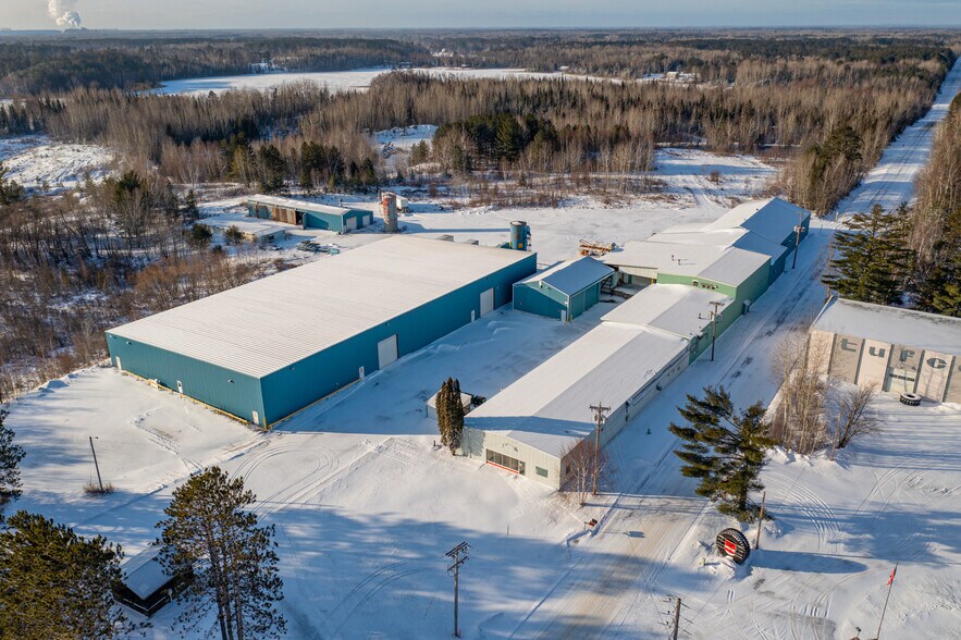 More Photos Of 4097 53 Hwy, Eveleth Manufacturing For Sale