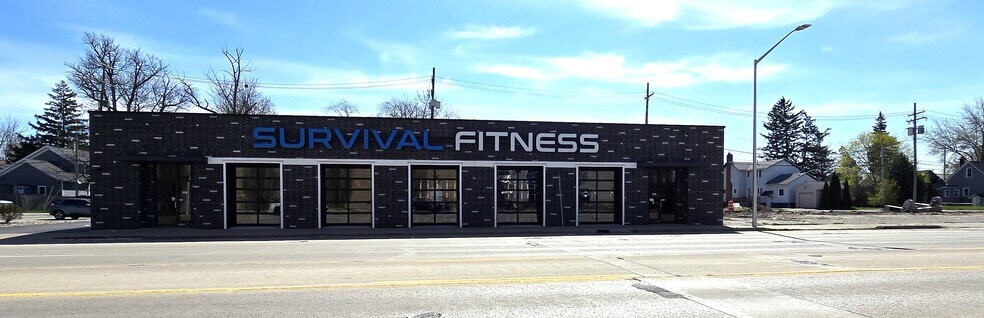 Primary Photo Of 228 Washington Ave, Bay City Freestanding For Sale