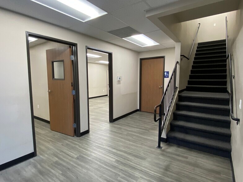 More Photos Of 17100 Norwalk Blvd, Cerritos Office For Sale