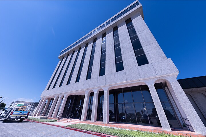 More Photos Of 3649 Leopard St, Corpus Christi Office For Lease