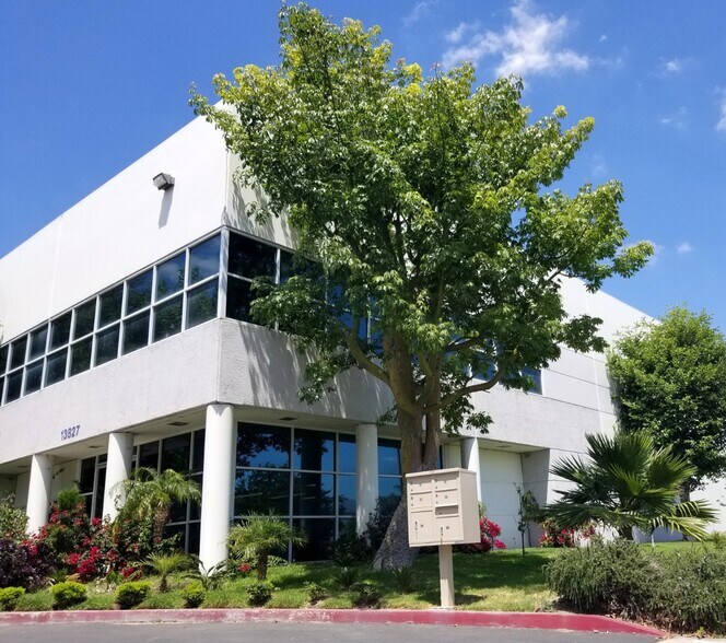More Photos Of 13825-13827 Benson Ave, Chino Warehouse For Lease