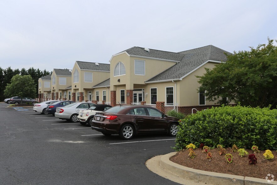 More Photos Of 3140 W Ward Rd, Dunkirk Medical For Lease