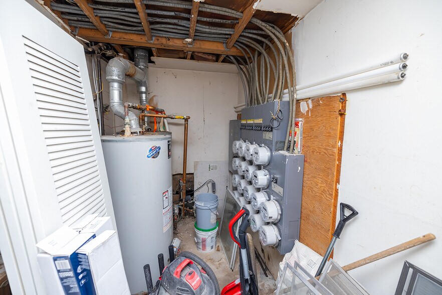 More Photos Of 2520 E Lincoln St, Wichita Apartments For Sale