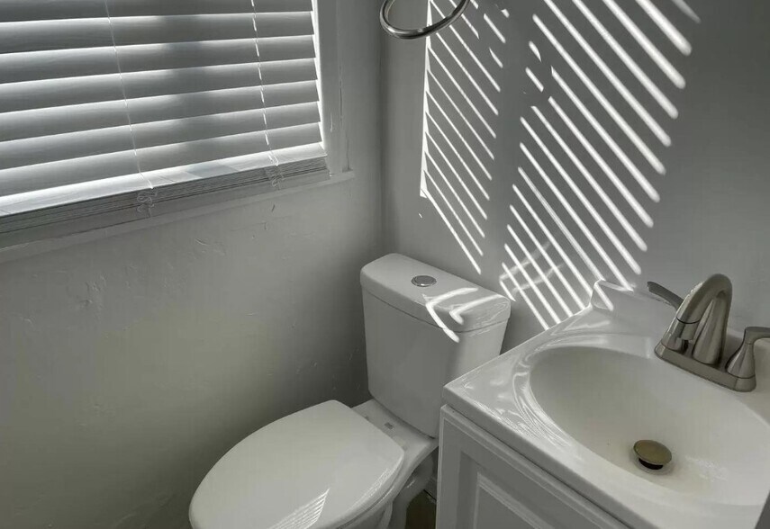 More Photos Of 3035-3053 N Los Altos Ave, Tucson Apartments For Sale