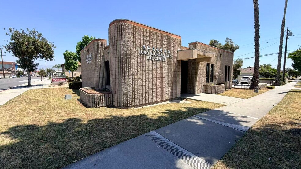 More Photos Of 1528 S Garfield Ave, Alhambra Medical For Lease